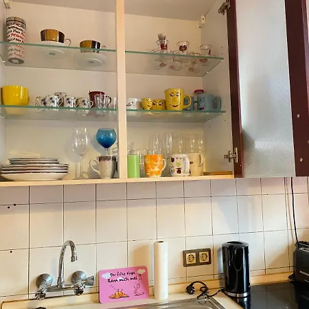 Schoene Zwischen Uni Und Hbf Duisburgo