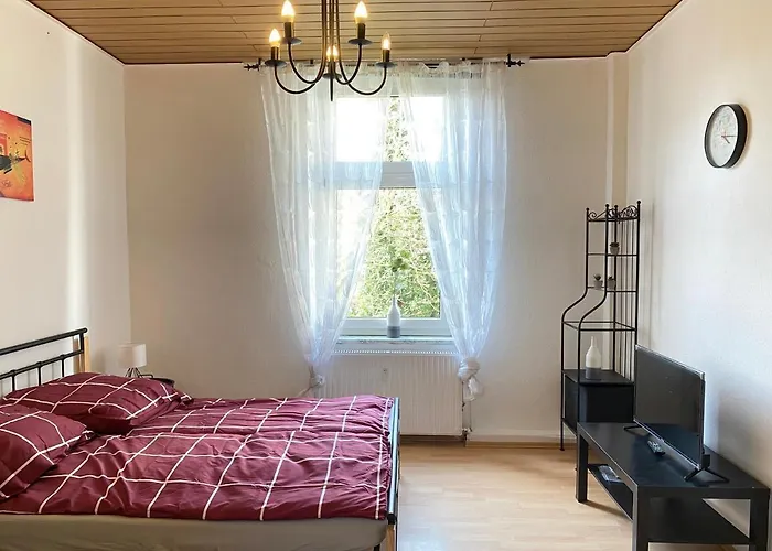 Schoene Zwischen Uni Und Hbf